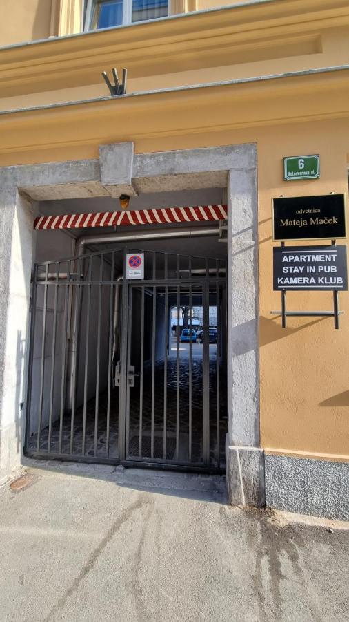 Stay In Pub Kamera Klub Apatment-City Center Liubliana Exterior foto