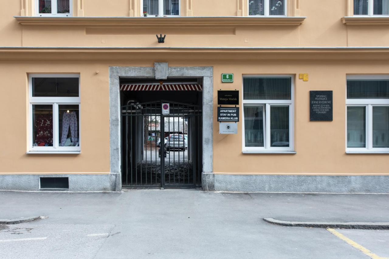 Stay In Pub Kamera Klub Apatment-City Center Liubliana Exterior foto